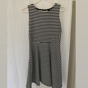 Forever 21 black and white striped dress